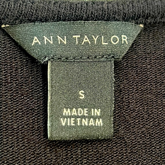Ann Taylor, Black, Long Sleeve Top, Size Small - Picture 4 of 6